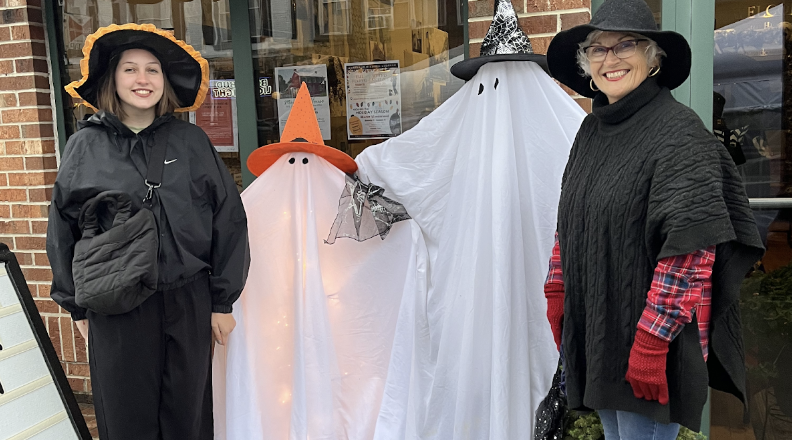 Lebanon’s Witches’ Night Out: Halloween Fun on the Red Brick Street
