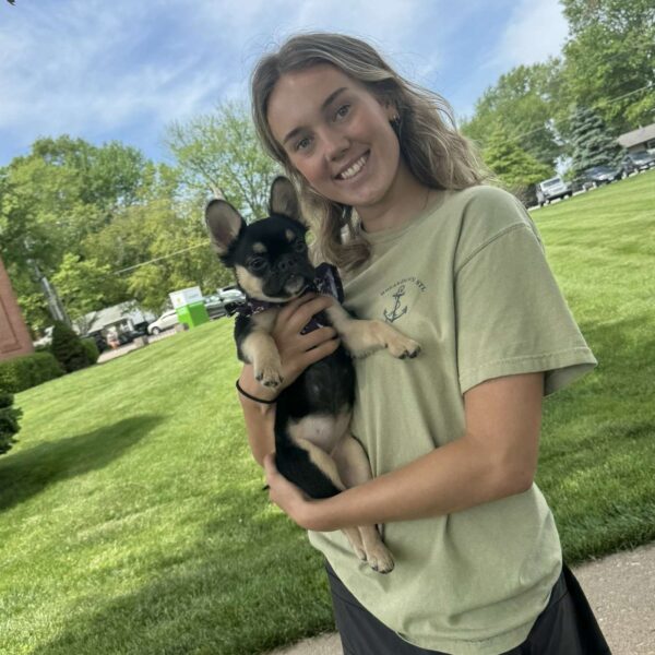 Animals Calm Students Before Finals